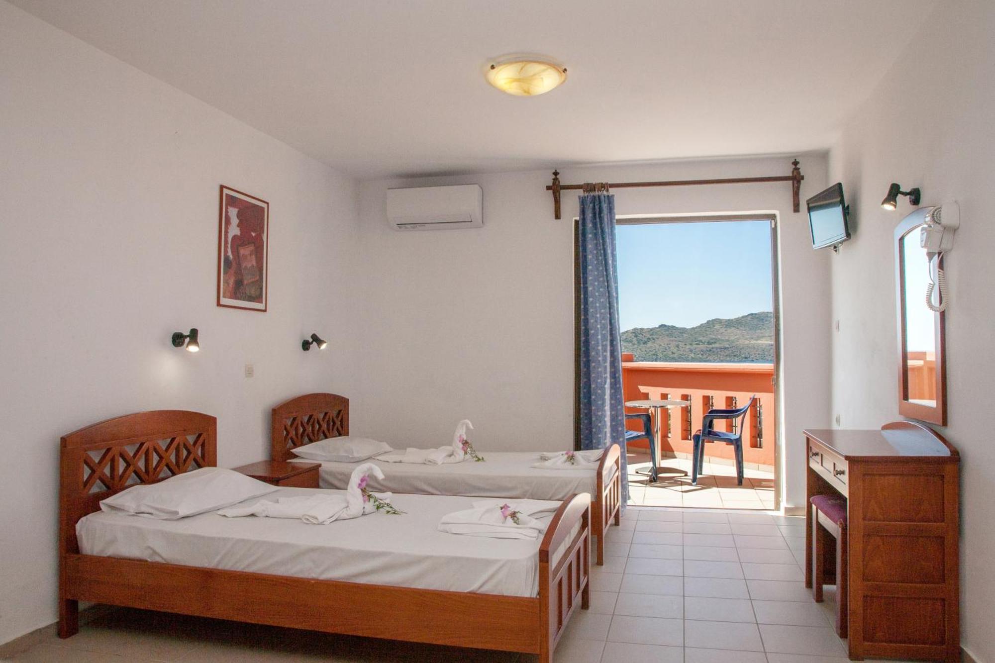Ekavi Apartments Aγία Μαρίνα Εξωτερικό φωτογραφία