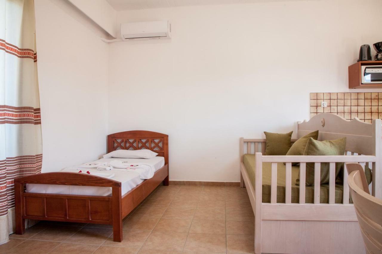 Ekavi Apartments Aγία Μαρίνα Εξωτερικό φωτογραφία